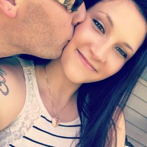 Meet your Posher, Aeron